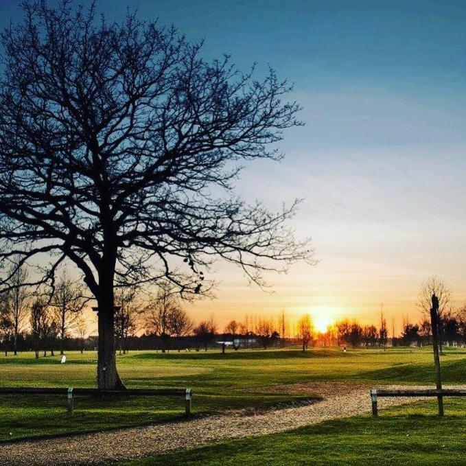 Silverstone Golf Club And Hotel Exterior photo